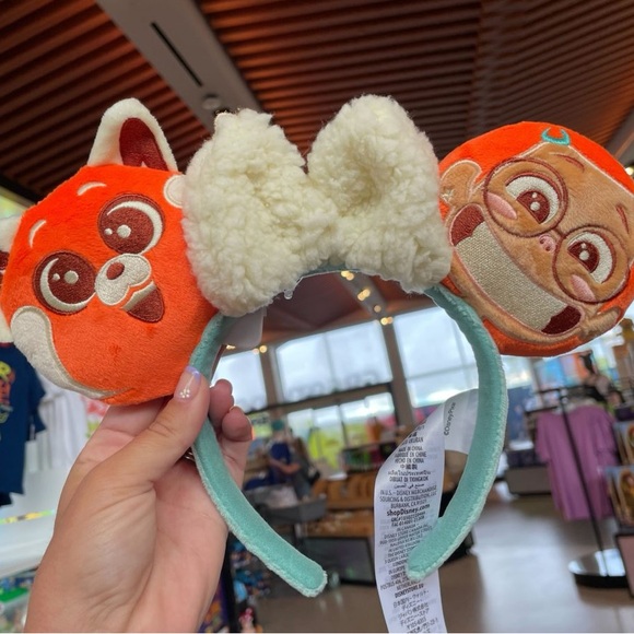 Disney ∘ Pixar - Turning Red Ears - Picture 2 of 8